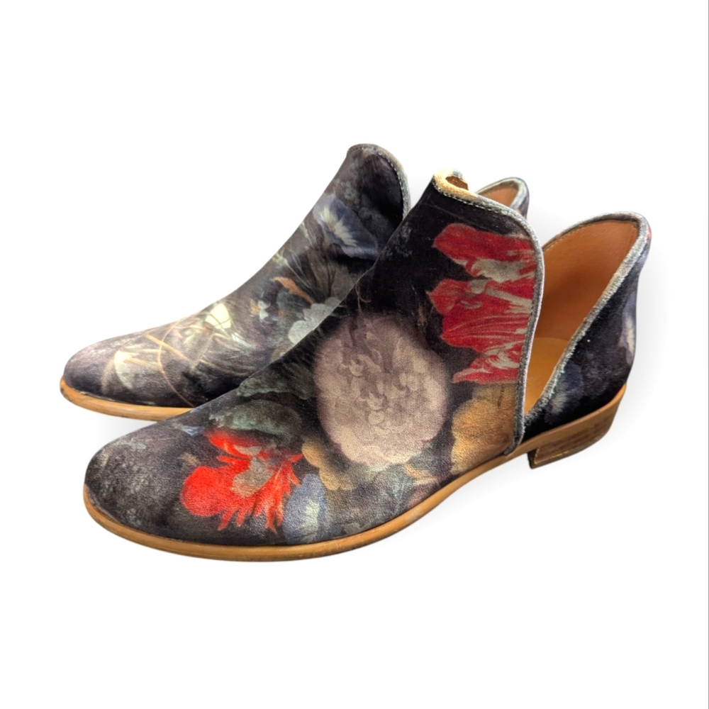 Atelier Shoes Ankle Boots Floral Velveteen Size 38 or 7-7.5